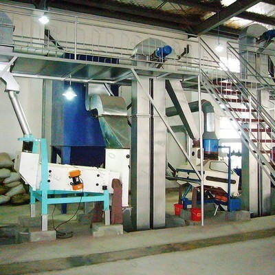 Línea de producción de prensa de aceite comercial de tuerca triangular de tornillo gzc12qs3